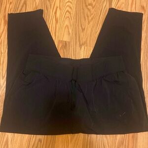 NWOT Nike Dri-Fit Black Joggers (Size: 2X)